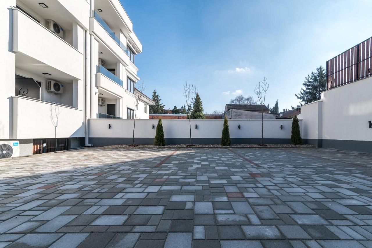 Daisy Resort Novi Sad Ngoại thất bức ảnh
