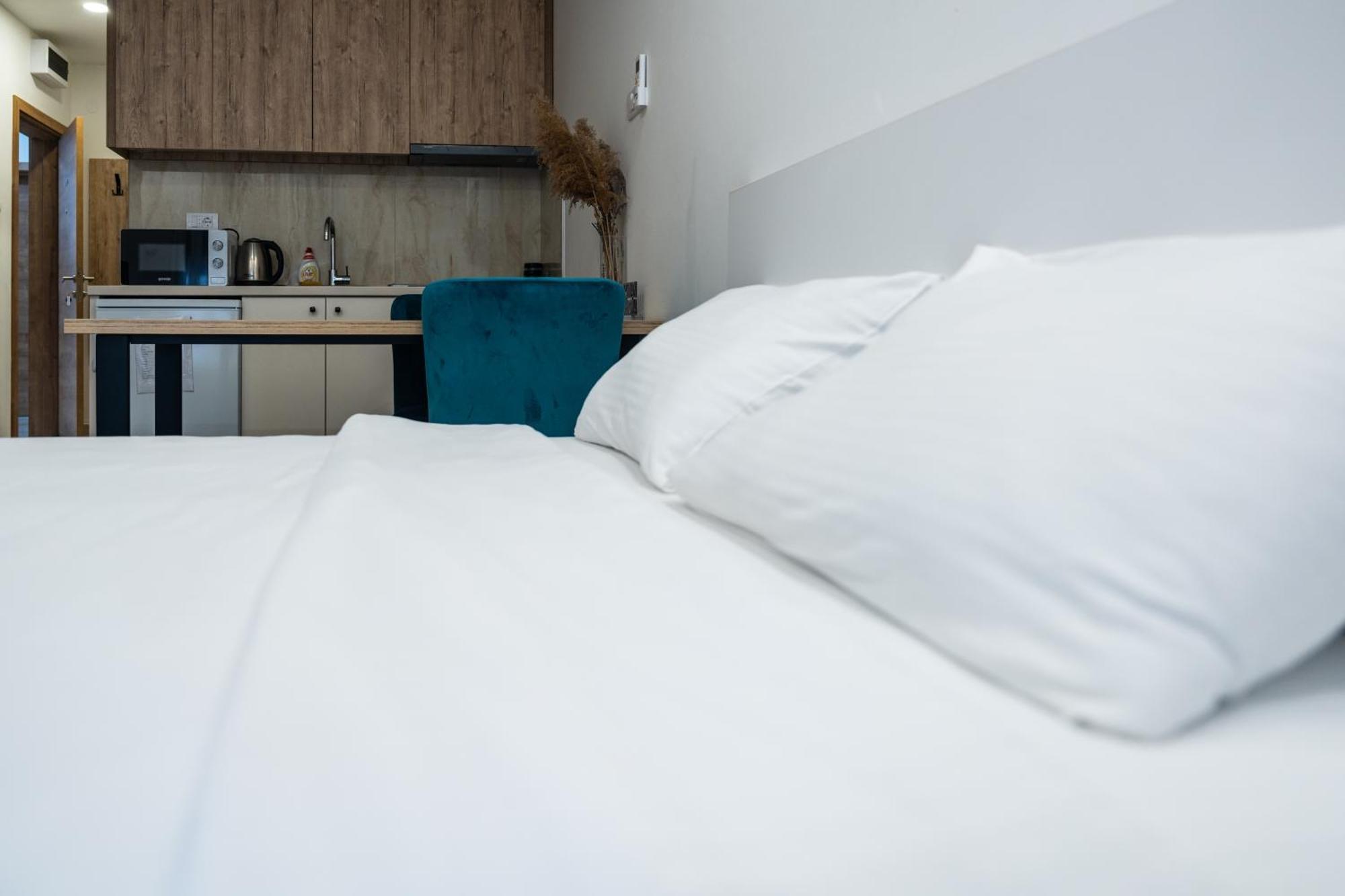 Daisy Resort Novi Sad Ngoại thất bức ảnh