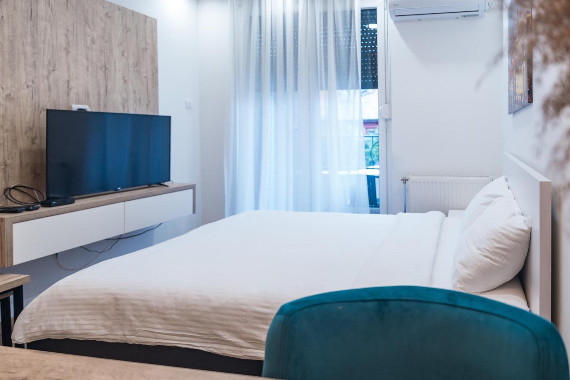 Daisy Resort Novi Sad Ngoại thất bức ảnh
